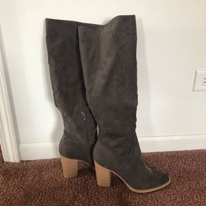 Knee-high faux velvet chunky heel boots